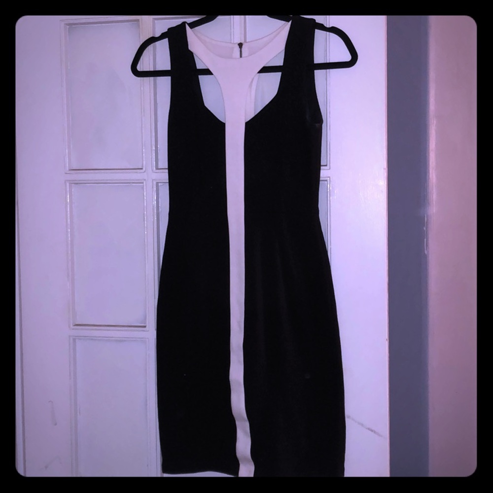BCBGmaxazria